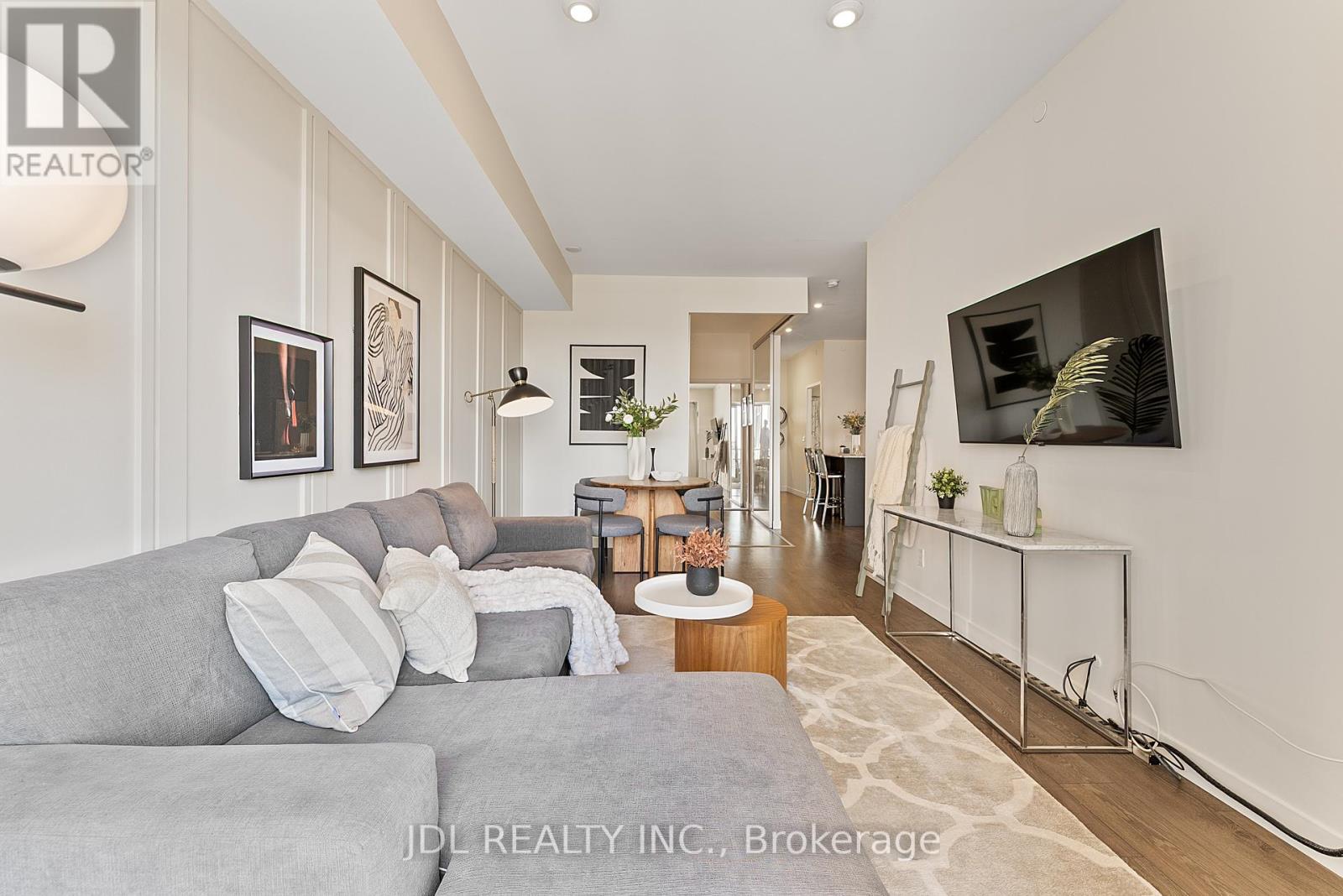 301 - 2055 Danforth Avenue, Toronto (Woodbine Corridor), Ontario  M4C 1J8 - Photo 5 - E12211132