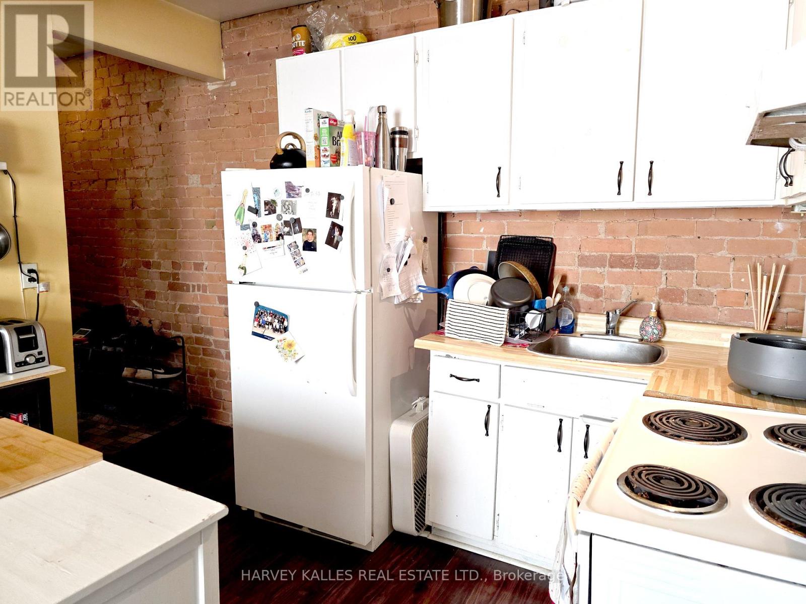 105 - 107 Pembroke Street, Toronto, Ontario  M5A 2N9 - Photo 42 - C12211133