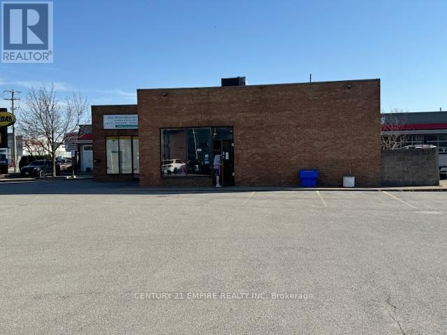 389a Ontario Street, St. Catharines, Ontario  L2R 5L3 - Photo 8 - X12174625