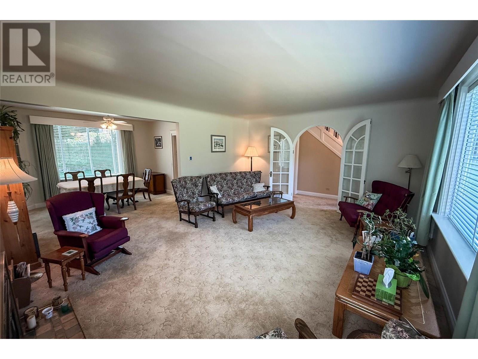 Property at 311 Murray Drive image 5