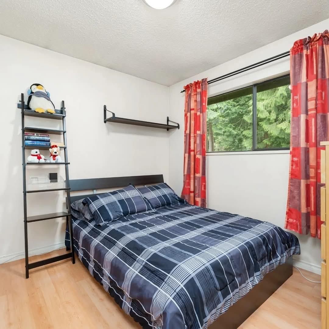 9297 151 Street, Surrey, British Columbia  V3R 7H4 - Photo 7 - R3012795