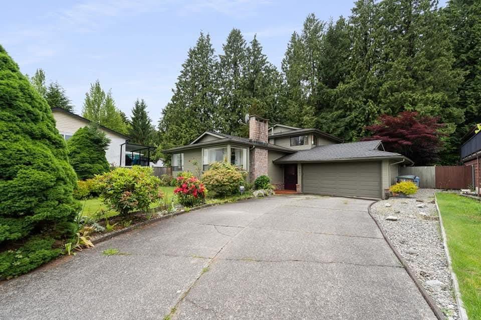 9297 151 Street, Surrey, British Columbia  V3R 7H4 - Photo 1 - R3012795