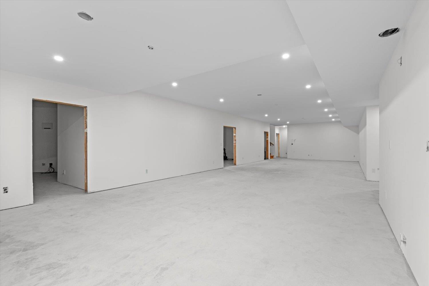8895 Draper Street, Mission, British Columbia  V2V 7G3 - Photo 24 - R3013855