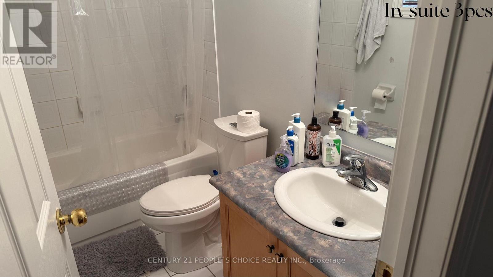 Upper - 3984 Mcdowell Drive, Mississauga, Ontario  L5M 6P4 - Photo 11 - W12198729