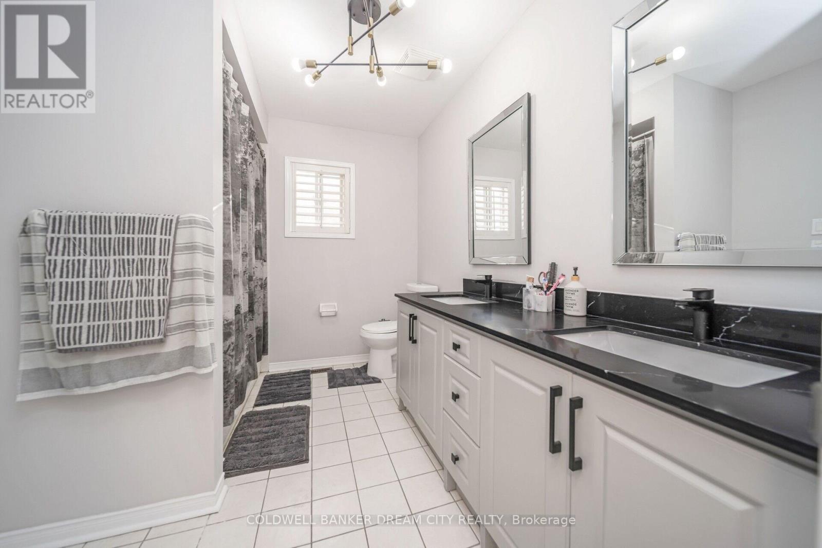 60 Capistro Street, Brampton, Ontario  L7A 3H4 - Photo 28 - W12211110