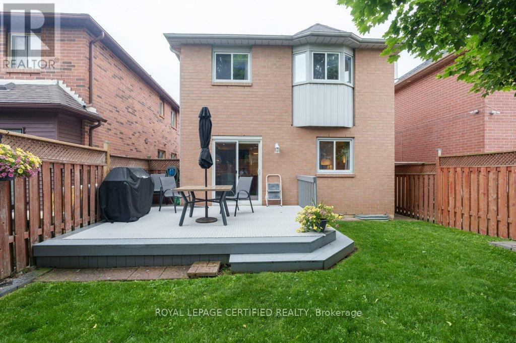 38 Banner Road, Brampton, Ontario  L6X 4K8 - Photo 23 - W12211111