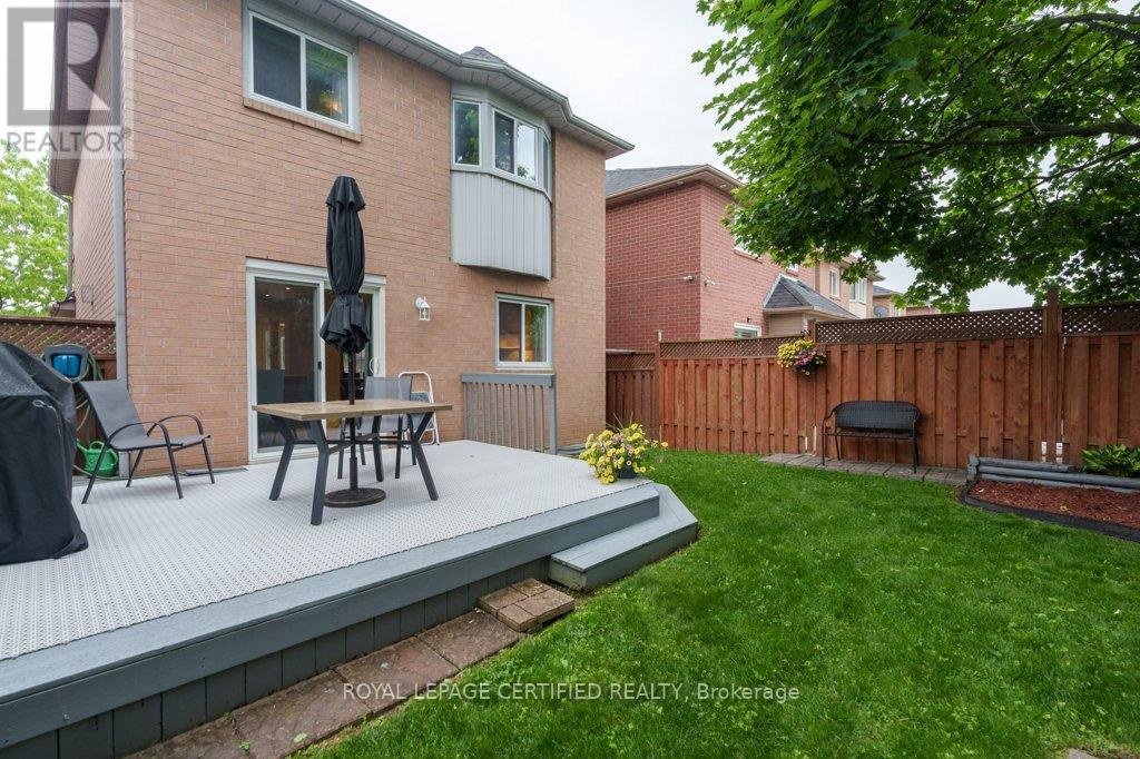 38 Banner Road, Brampton, Ontario  L6X 4K8 - Photo 26 - W12211111