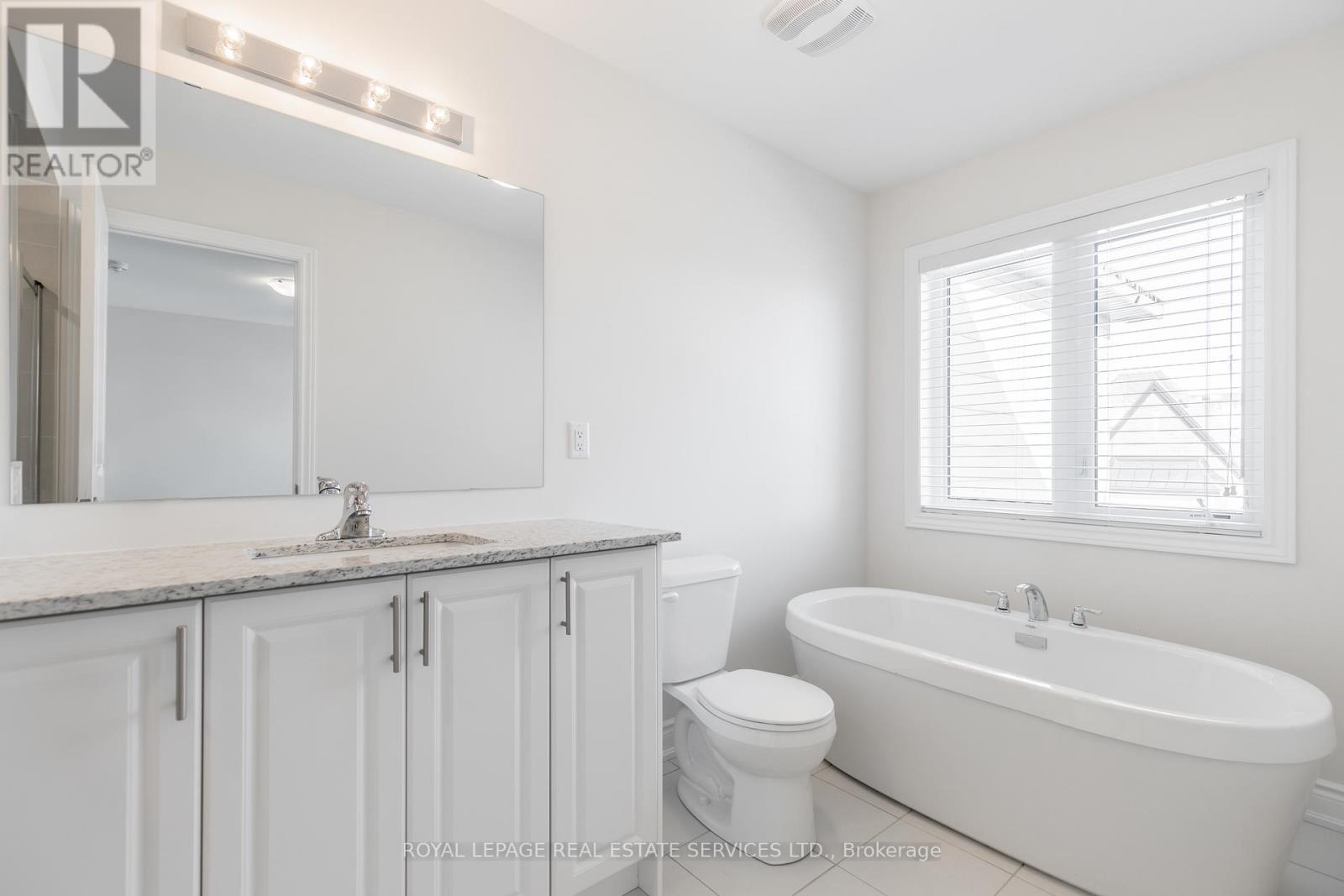 3271 Sixth Line, Oakville, Ontario  L6H 0V9 - Photo 37 - W12211113