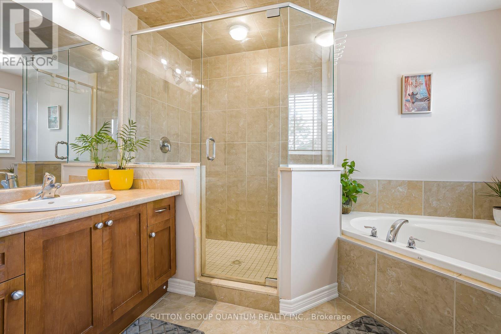 2467 Millstone Drive, Oakville, Ontario  L6M 0H6 - Photo 32 - W12211116