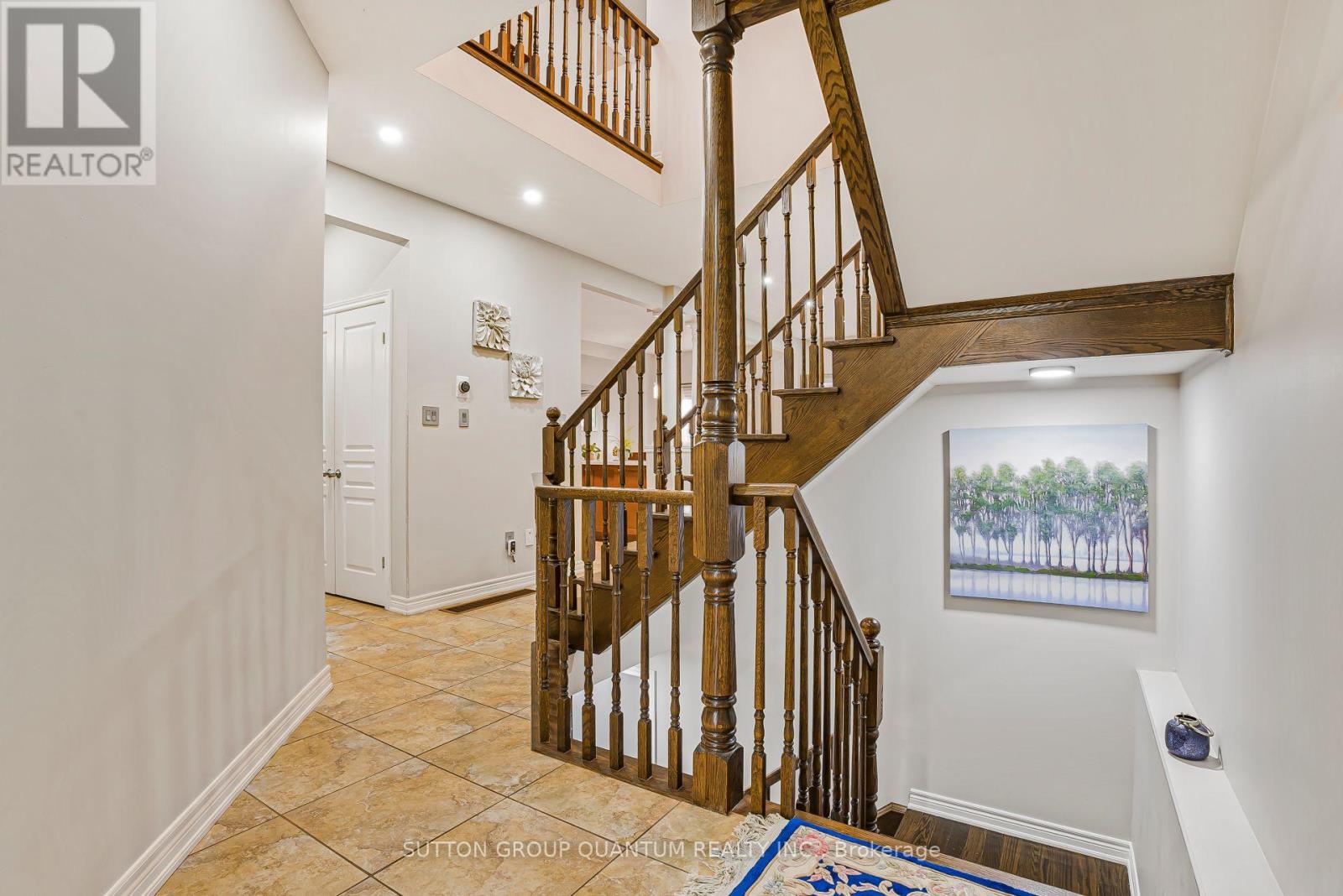 2467 Millstone Drive, Oakville, Ontario  L6M 0H6 - Photo 38 - W12211116