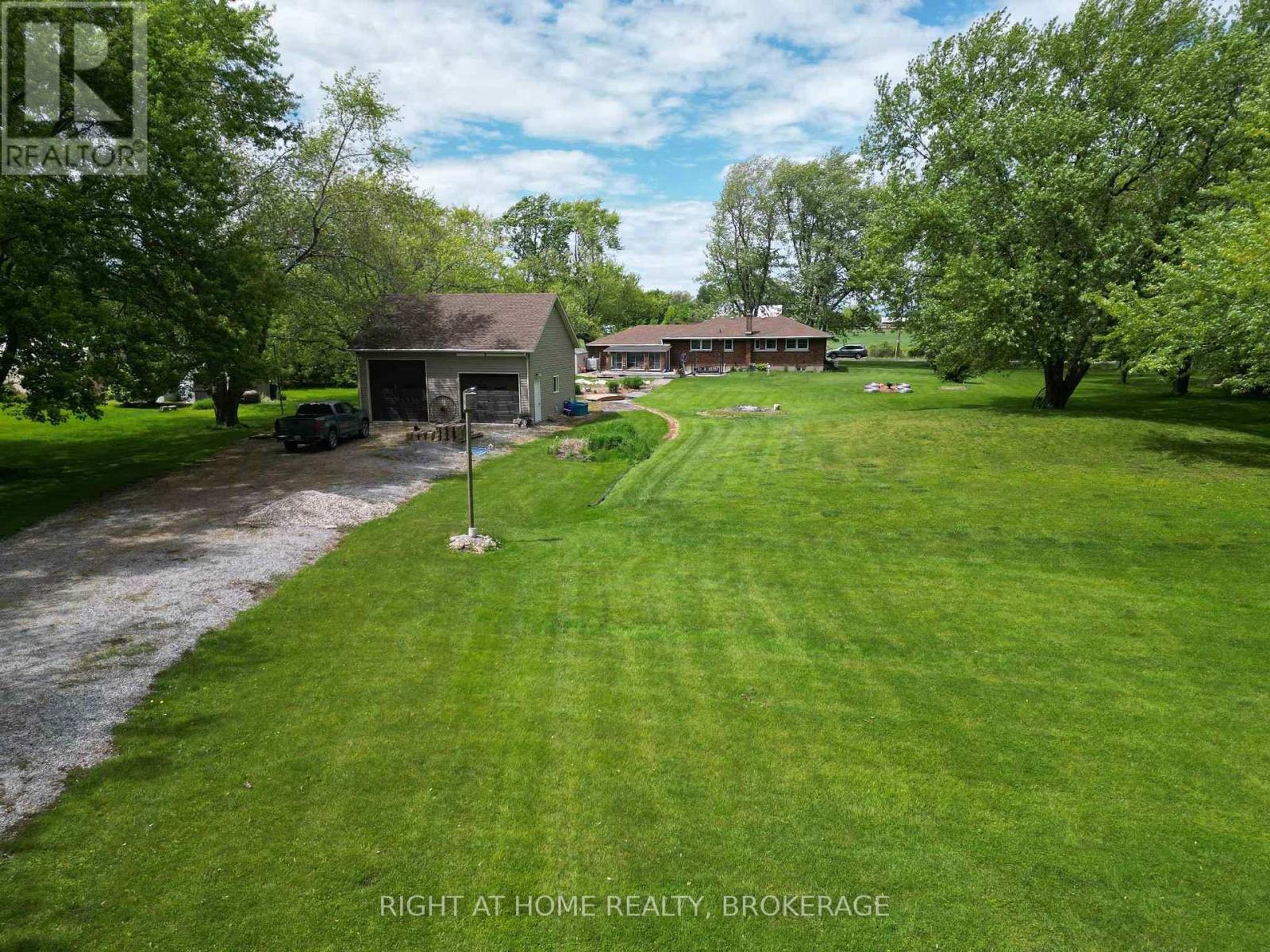 11191 Lakeshore Road, Wainfleet, Ontario  L3K 5V4 - Photo 2 - X12211122
