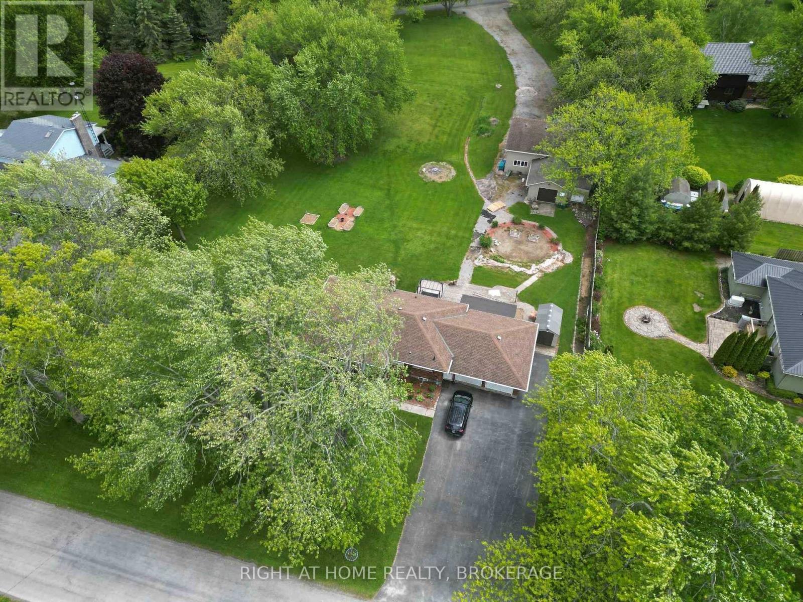 11191 Lakeshore Road, Wainfleet, Ontario  L3K 5V4 - Photo 5 - X12211122