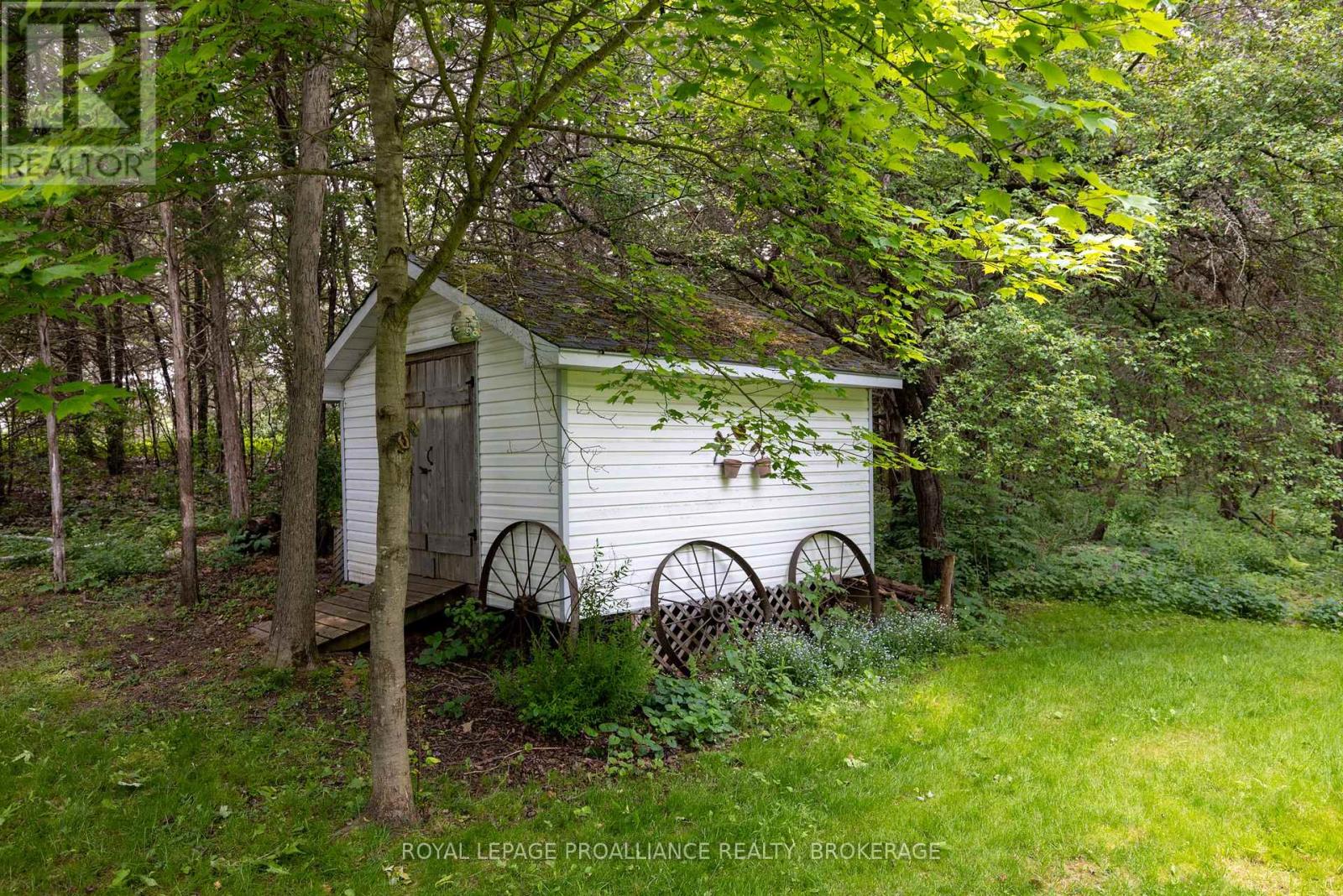 1223 County Road 9, Greater Napanee (Greater Napanee), Ontario  K7R 3K8 - Photo 30 - X12210539