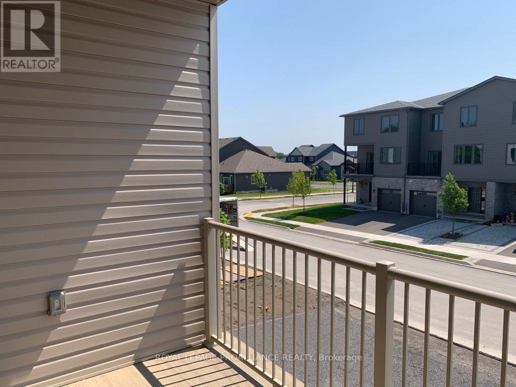 65 Evans Street, Prince Edward County, Ontario  K0K 2T0 - Photo 3 - X12211199