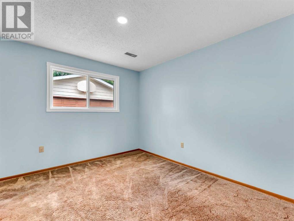 30 Rossland Crescent Se, Medicine Hat, Alberta  T1B 2B6 - Photo 20 - A2226666