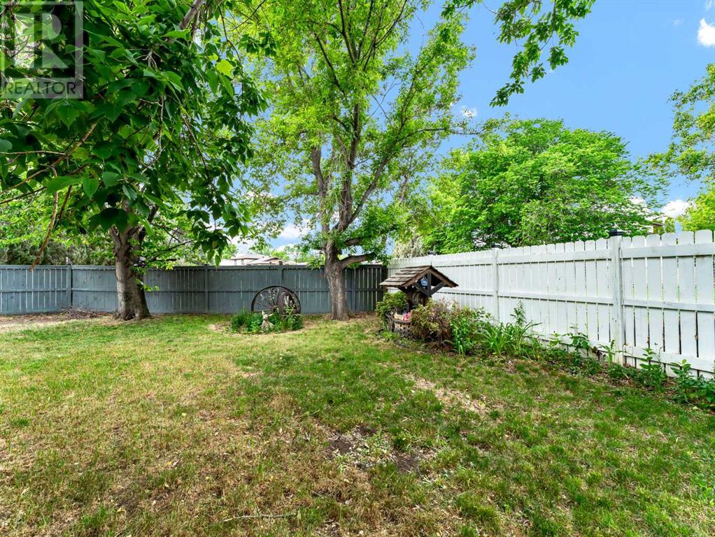 30 Rossland Crescent Se, Medicine Hat, Alberta  T1B 2B6 - Photo 38 - A2226666