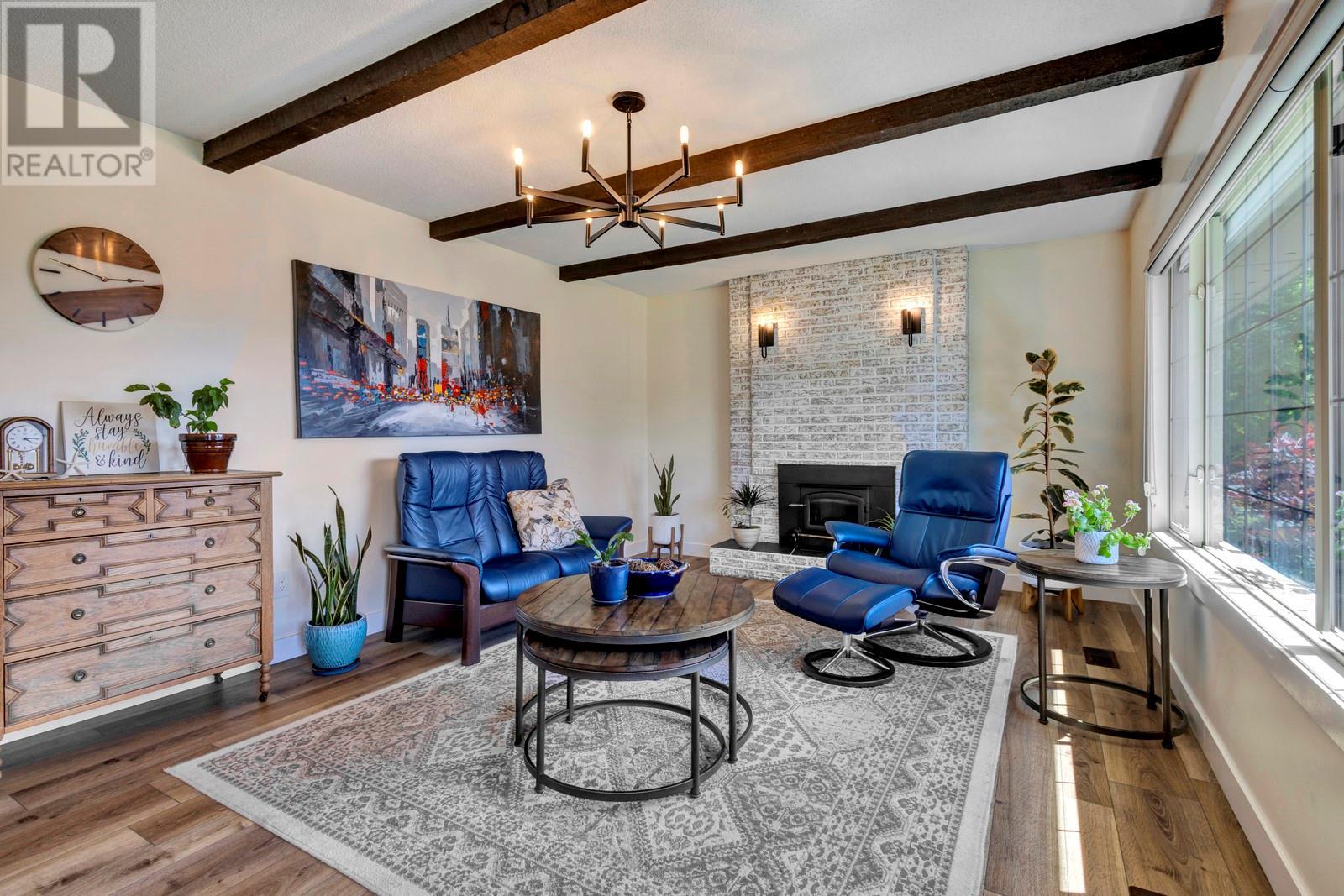1123 Pinecrest Lane, Kelowna, British Columbia  V1Y 4L4 - Photo 3 - 10349736