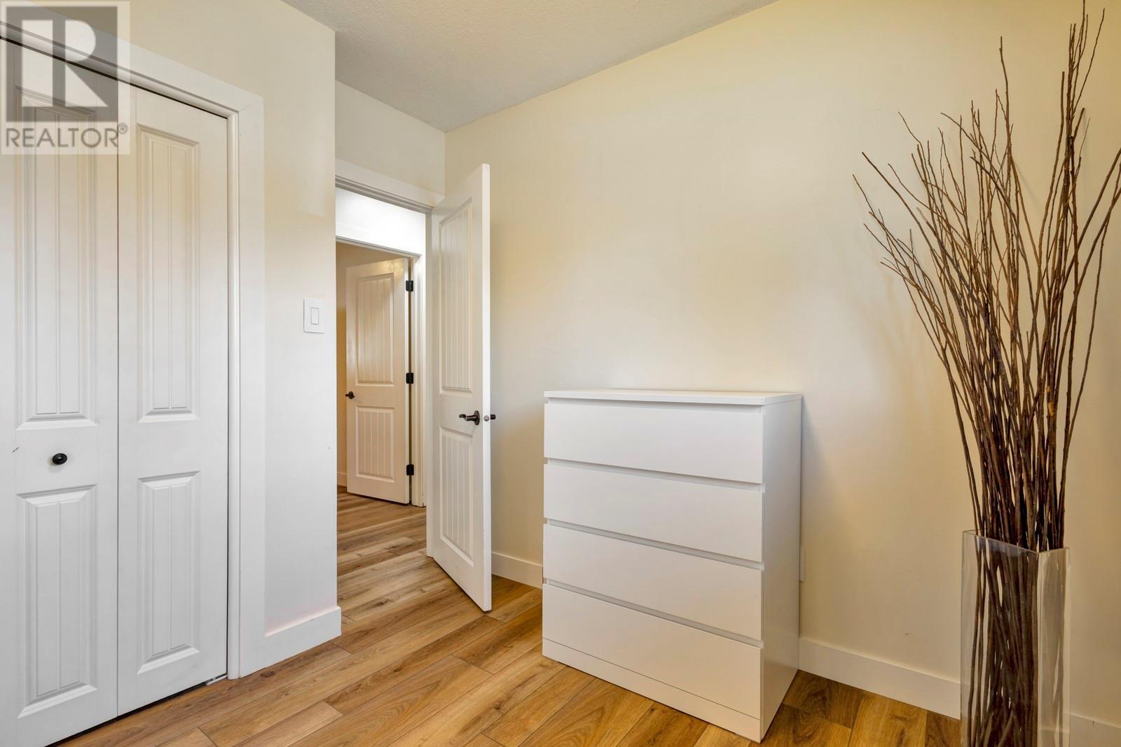 1123 Pinecrest Lane, Kelowna, British Columbia  V1Y 4L4 - Photo 30 - 10349736