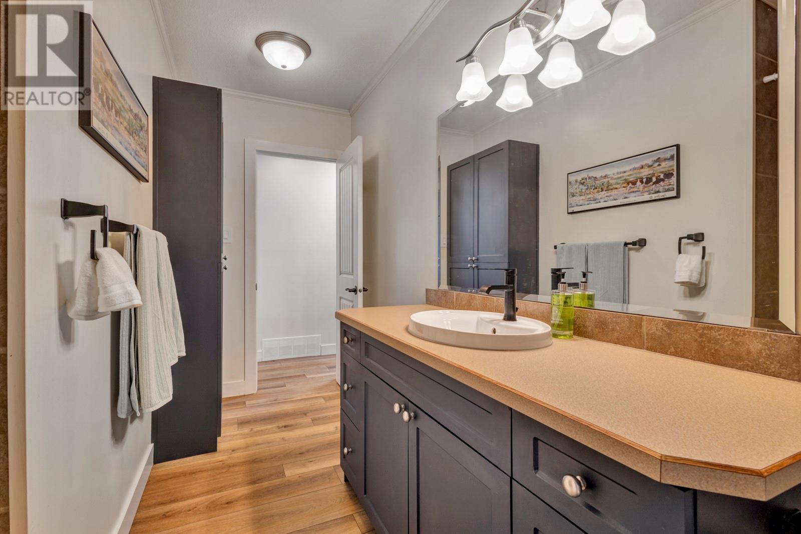 1123 Pinecrest Lane, Kelowna, British Columbia  V1Y 4L4 - Photo 27 - 10349736