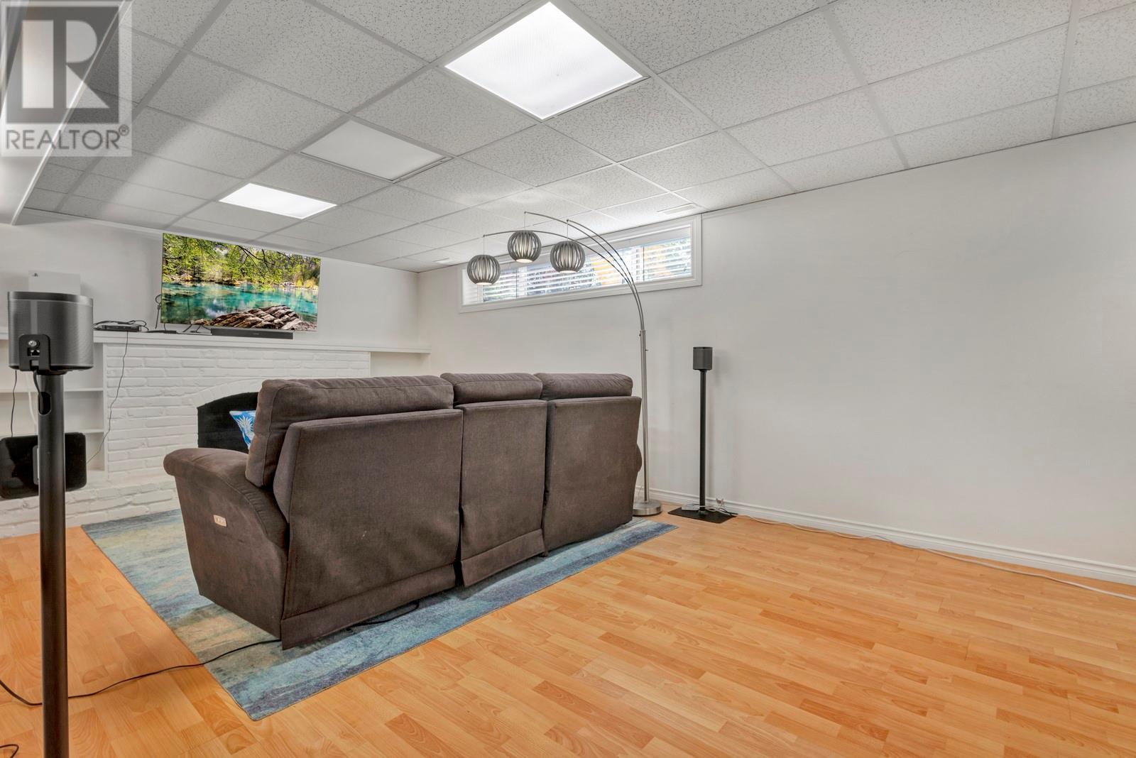 1123 Pinecrest Lane, Kelowna, British Columbia  V1Y 4L4 - Photo 32 - 10349736