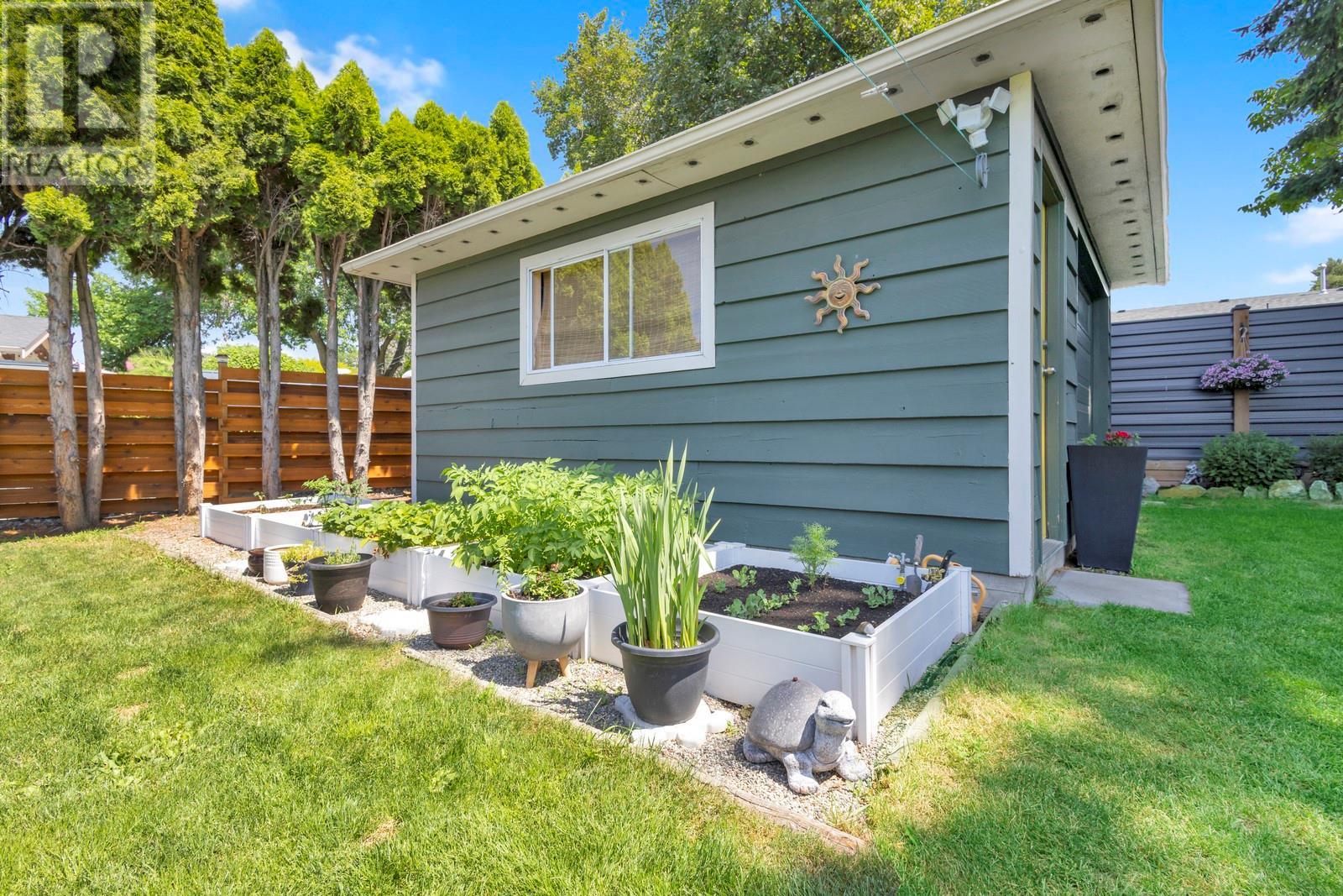 1123 Pinecrest Lane, Kelowna, British Columbia  V1Y 4L4 - Photo 60 - 10349736