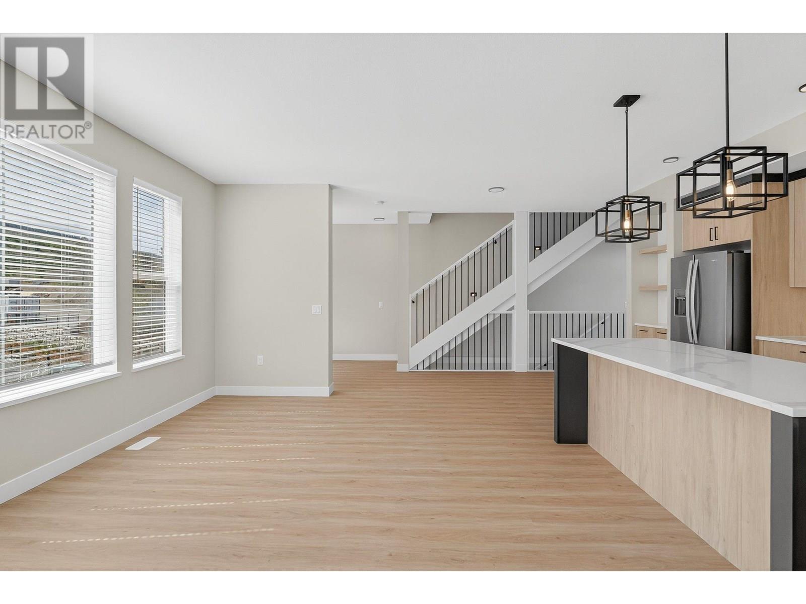 4025 Gellatly Road Unit# 201, West Kelowna, British Columbia  V4T 0E6 - Photo 7 - 10351723