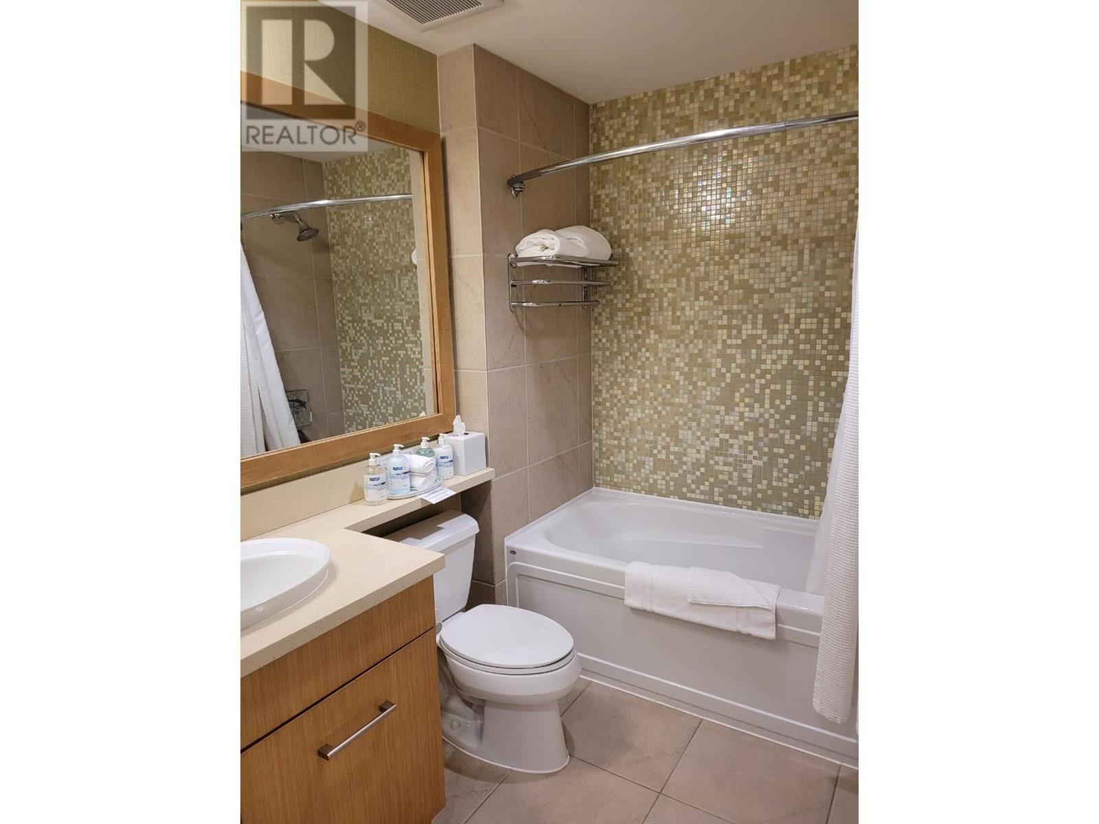 15 Park Place Unit# 328, Osoyoos, British Columbia  V0H 1V0 - Photo 2 - 10351637