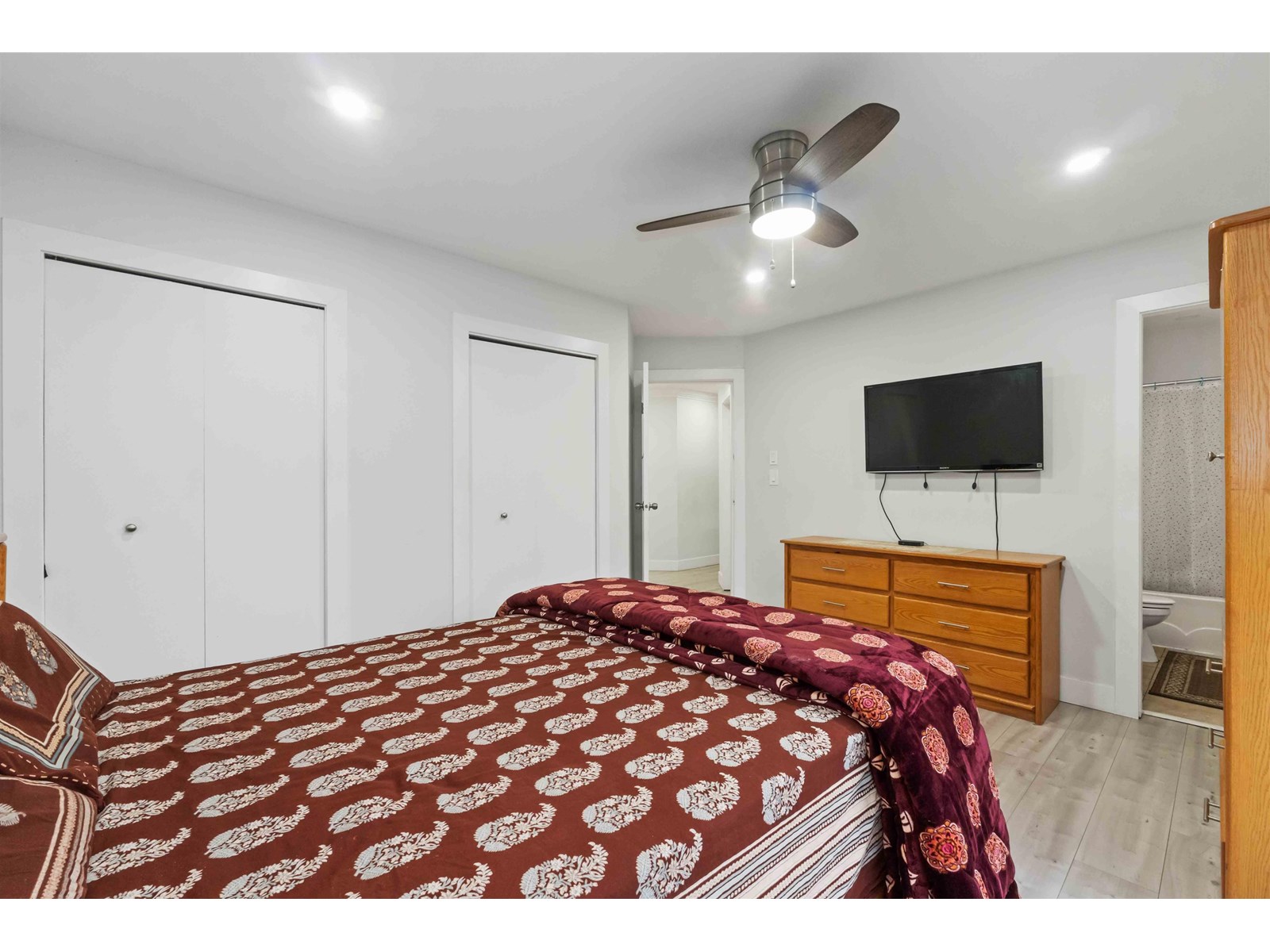 2706 MITCHELL STREET, Abbotsford real estate listing R3000529 for sale