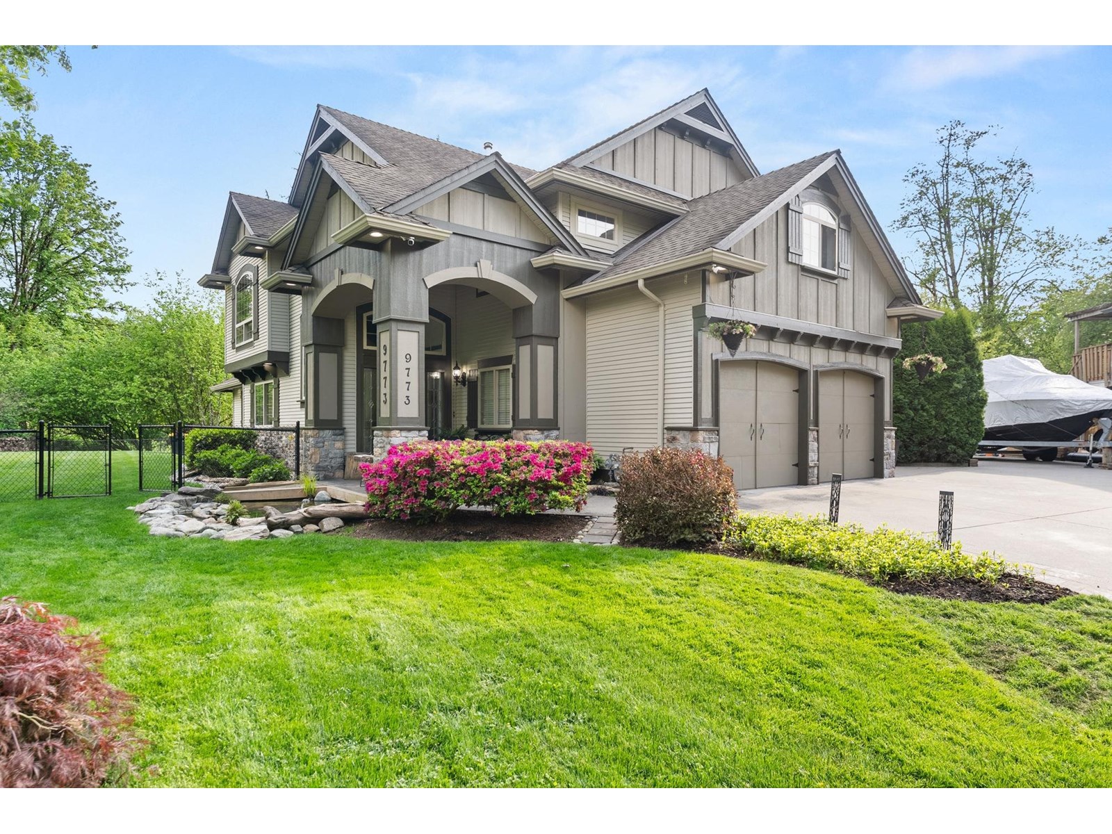 Property at 9773 208 STREET image 3