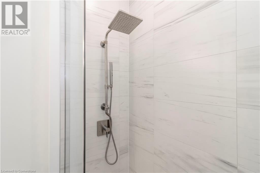 5 Wellington Street Unit# 102, Kitchener, Ontario  N2G 0E3 - Photo 32 - 40738108