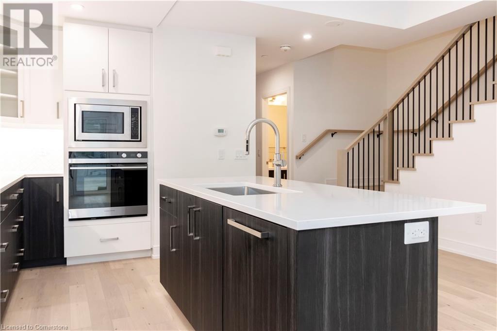 5 Wellington Street Unit# 102, Kitchener, Ontario  N2G 0E3 - Photo 5 - 40738108