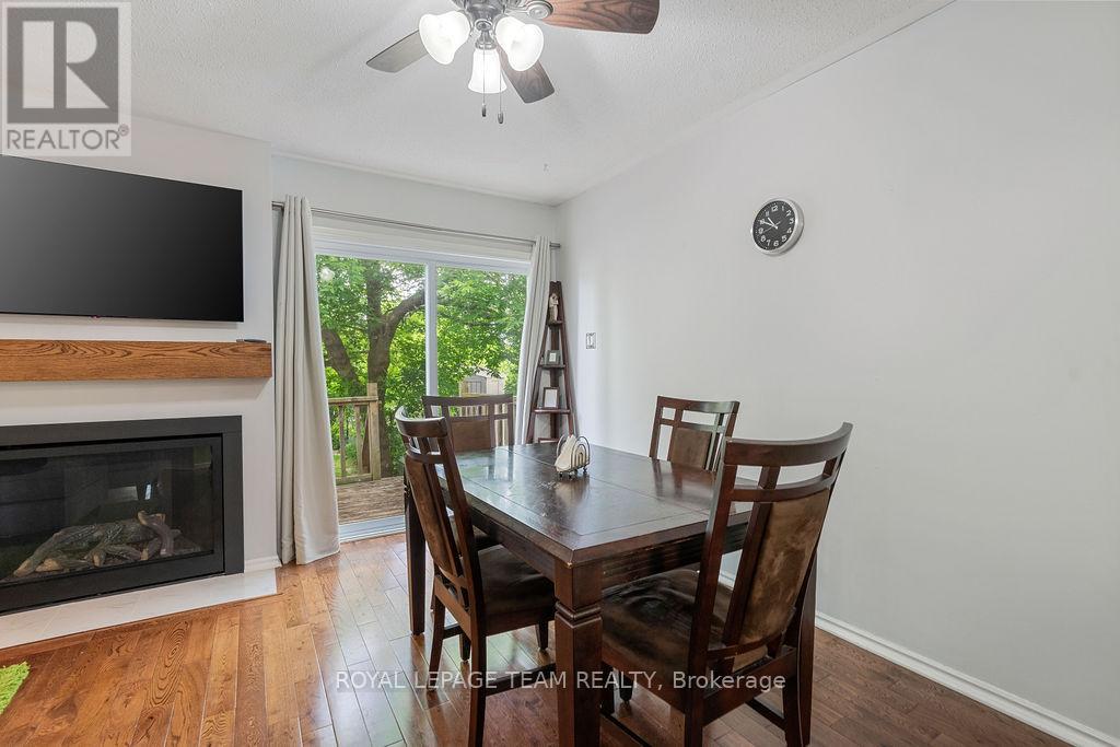 80 Pickwick Drive, Ottawa, Ontario  K2J 3E2 - Photo 11 - X12211153