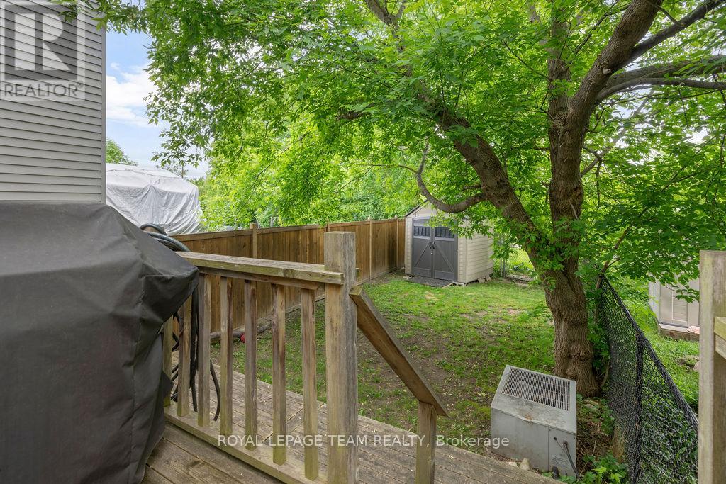 80 Pickwick Drive, Ottawa, Ontario  K2J 3E2 - Photo 46 - X12211153