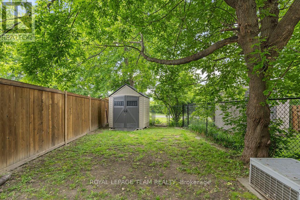80 Pickwick Drive, Ottawa, Ontario  K2J 3E2 - Photo 47 - X12211153
