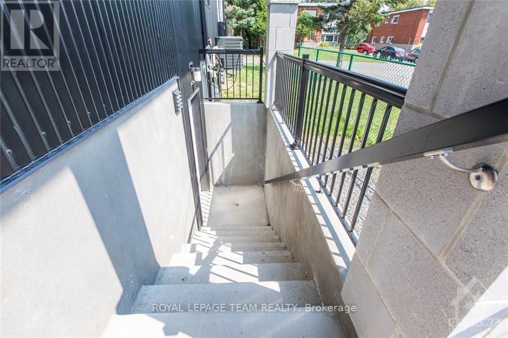 1 - 550 Brunel Street, Ottawa, Ontario  K1K 2G6 - Photo 2 - X12211167