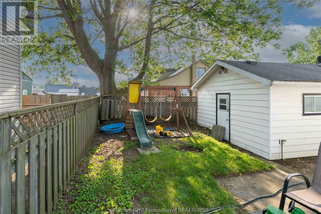 12 Montgomery Street, Leamington, Ontario  N8H 1Z9 - Photo 24 - 25014697