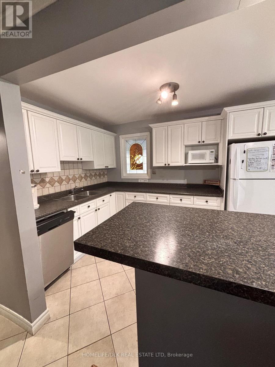 644 Grosvenor Street, London East, Ontario  N5Y 3T4 - Photo 10 - X12189732