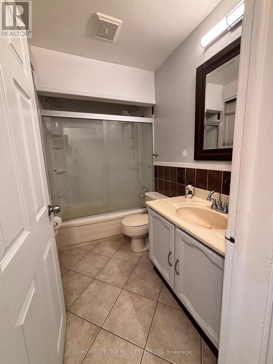 644 Grosvenor Street, London East, Ontario  N5Y 3T4 - Photo 15 - X12189732