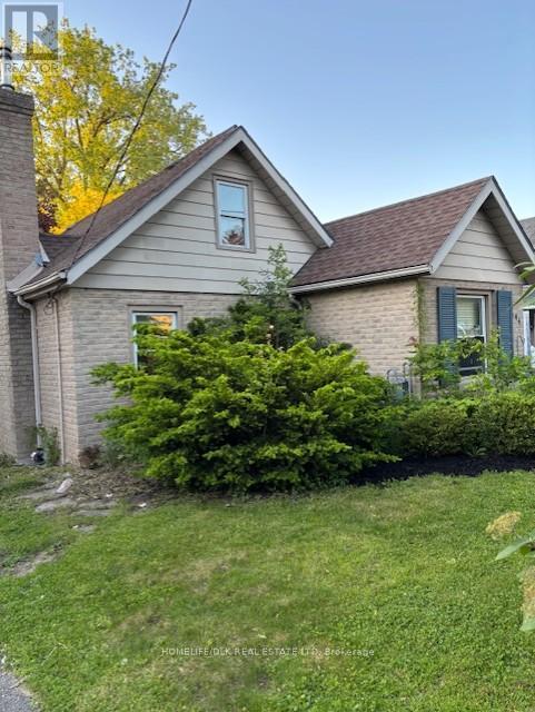 644 Grosvenor Street, London East, Ontario  N5Y 3T4 - Photo 3 - X12189732