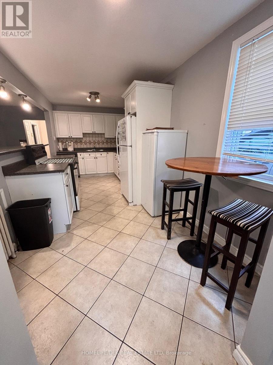 644 Grosvenor Street, London East, Ontario  N5Y 3T4 - Photo 8 - X12189732