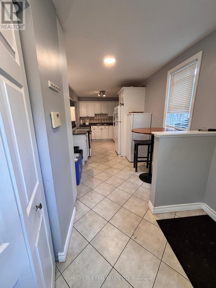 644 Grosvenor Street, London East, Ontario  N5Y 3T4 - Photo 7 - X12189732