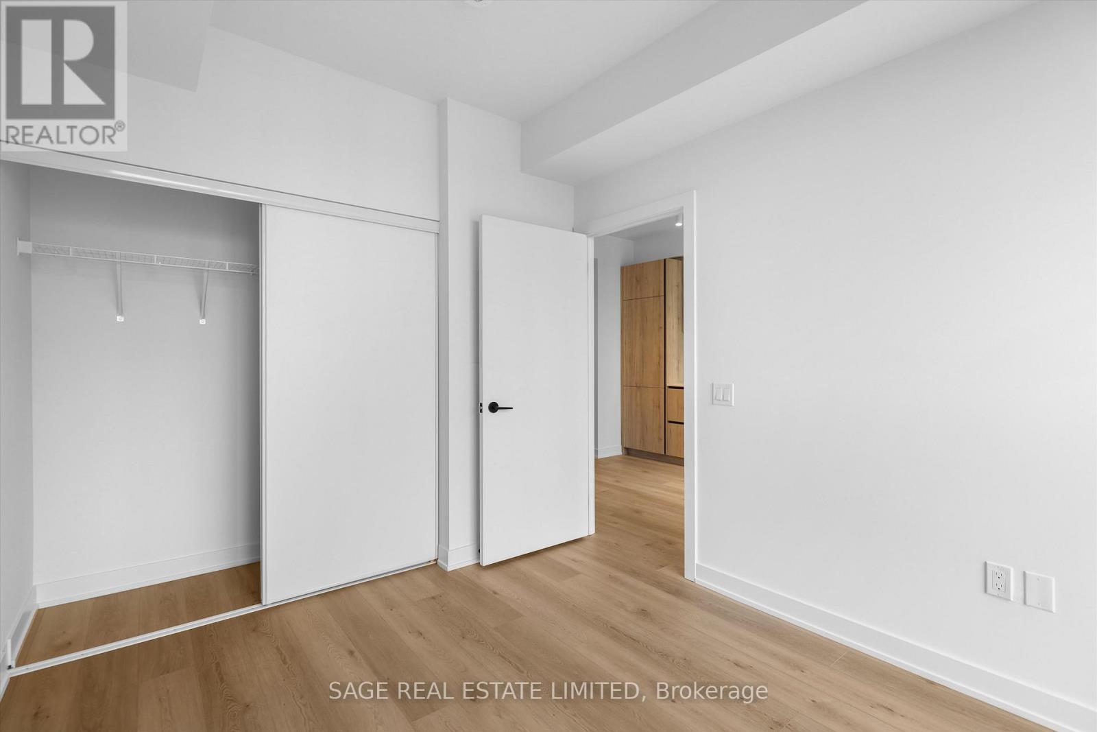 2208 - 117 Broadway Avenue, Toronto, Ontario  M4P 1V3 - Photo 13 - C12211164