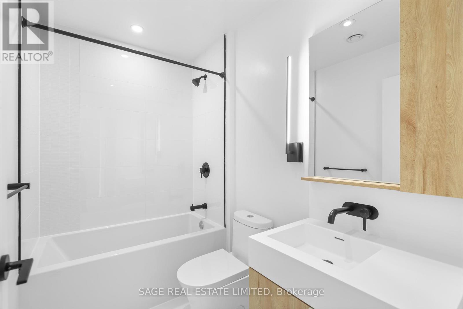 2208 - 117 Broadway Avenue, Toronto, Ontario  M4P 1V3 - Photo 16 - C12211164