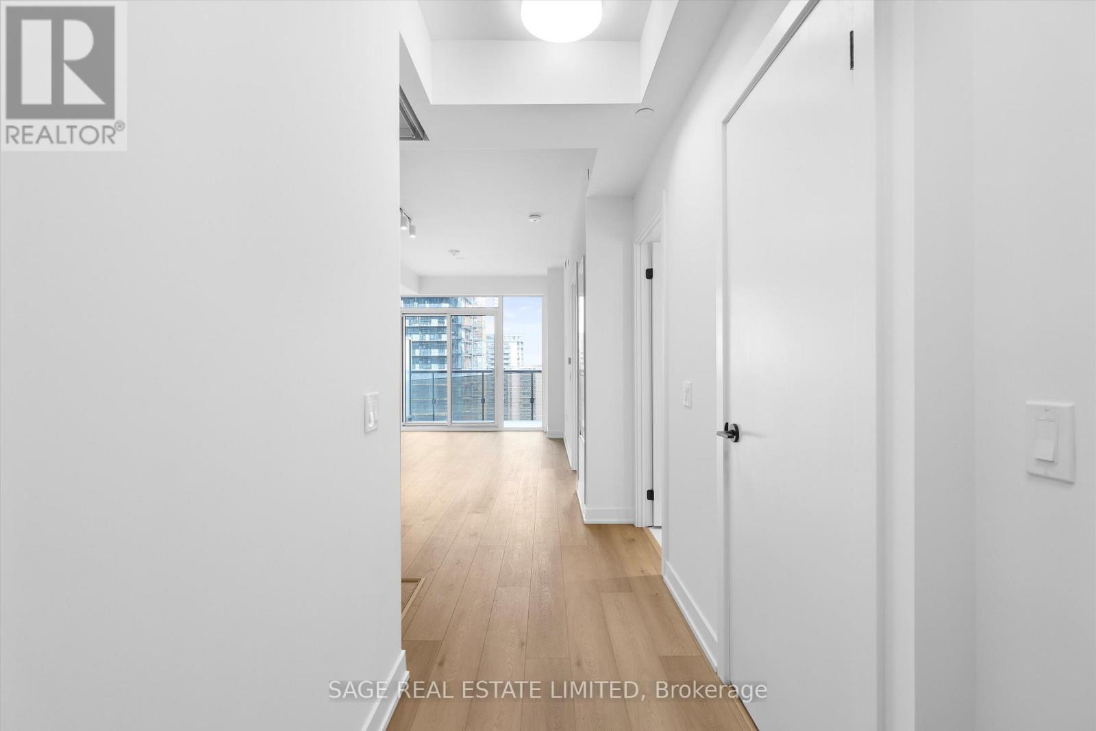 2208 - 117 Broadway Avenue, Toronto, Ontario  M4P 1V3 - Photo 5 - C12211164
