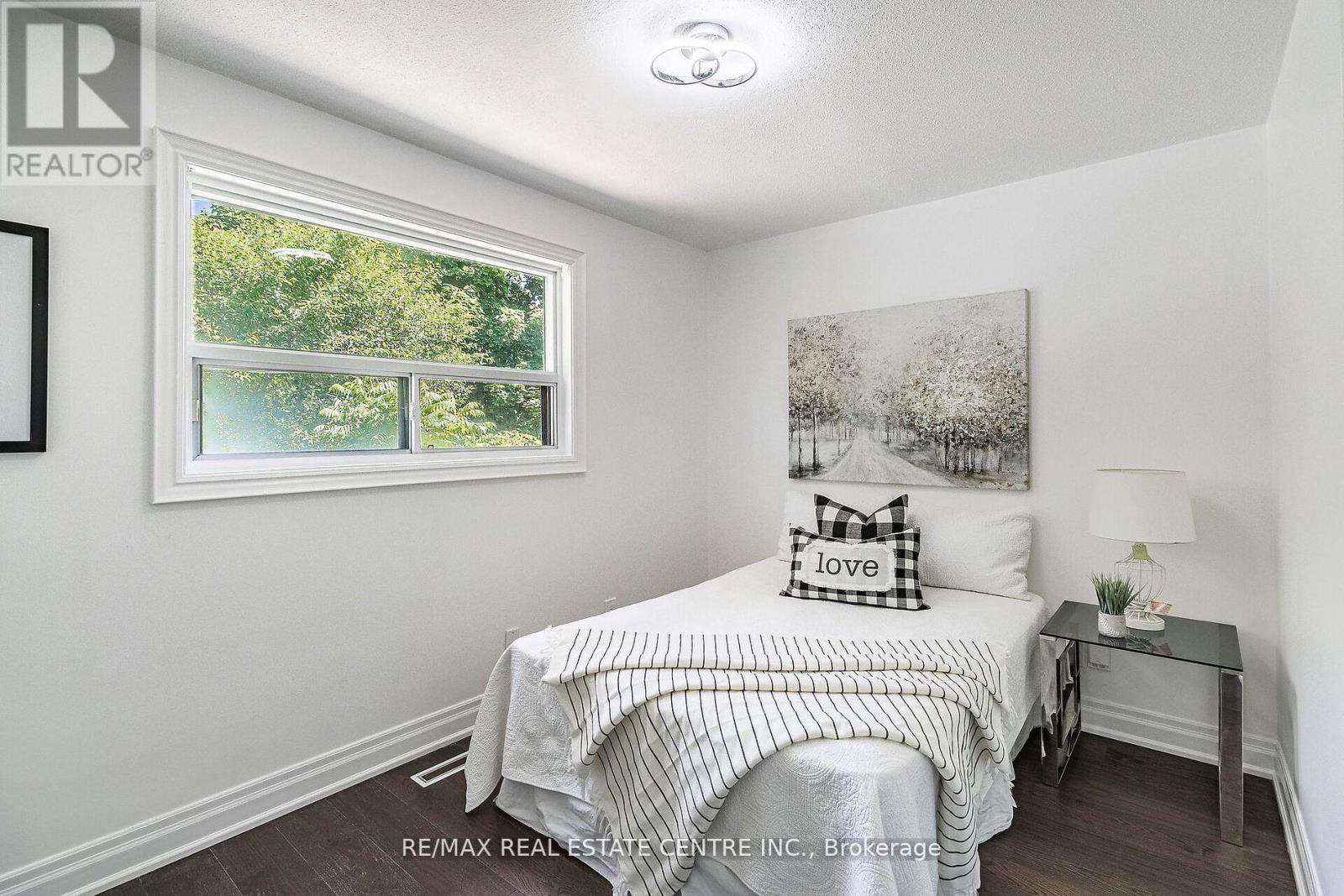 114 Sexton Crescent, Toronto, Ontario  M2H 2L6 - Photo 20 - C12211192