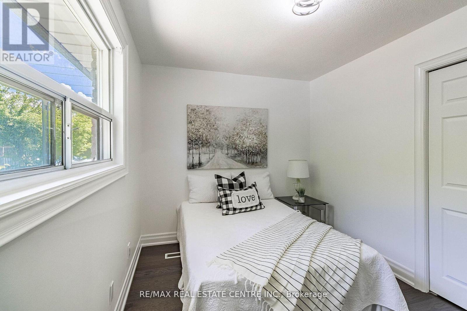 114 Sexton Crescent, Toronto, Ontario  M2H 2L6 - Photo 21 - C12211192