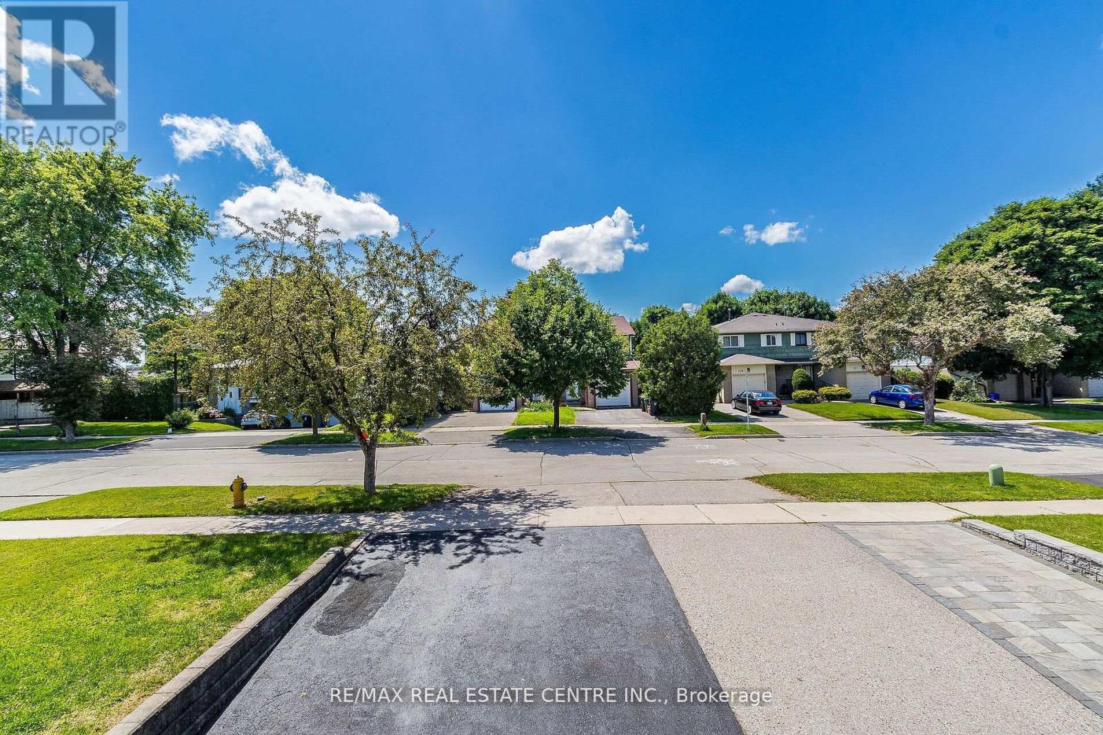 114 Sexton Crescent, Toronto, Ontario  M2H 2L6 - Photo 35 - C12211192