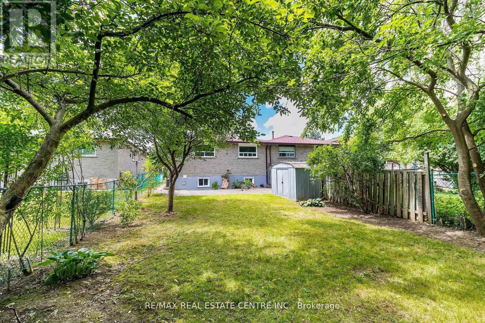 114 Sexton Crescent, Toronto, Ontario  M2H 2L6 - Photo 40 - C12211192