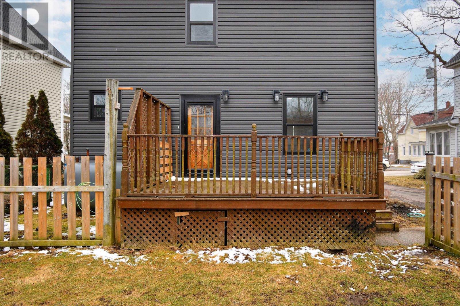 9 Catherine Street, Glace Bay, Nova Scotia  B1A 2J7 - Photo 42 - 202508071