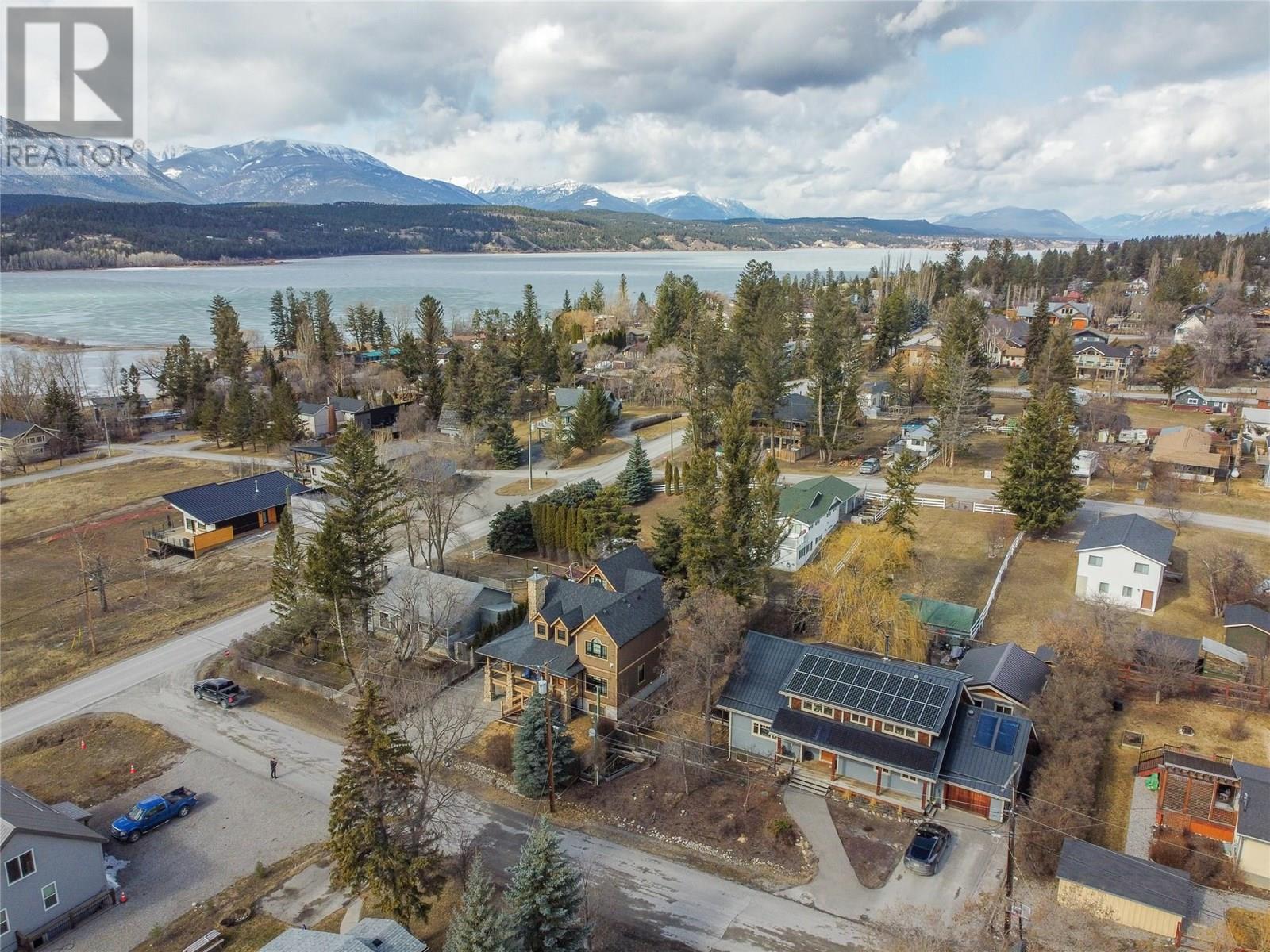 4707 Galena Street, Windermere, British Columbia  V0B 2L2 - Photo 4 - 10338540